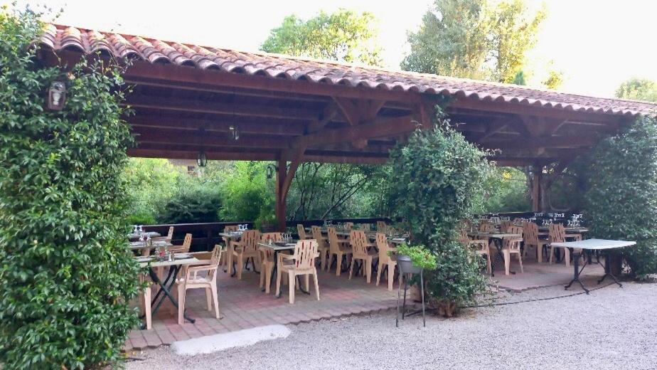 Hotel Sous L'Olivier بوي ليه باروني المظهر الخارجي الصورة